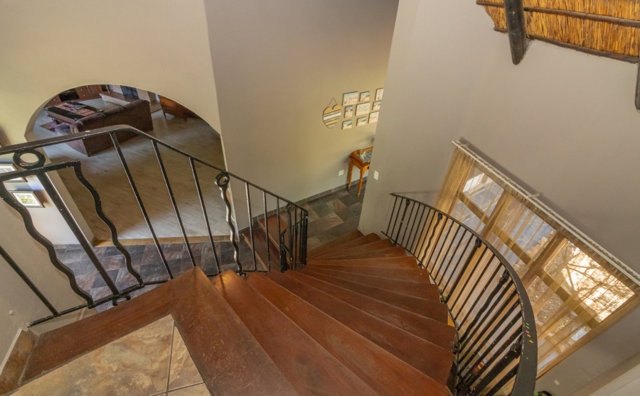 6 Bedroom Property for Sale in Panorama Free State